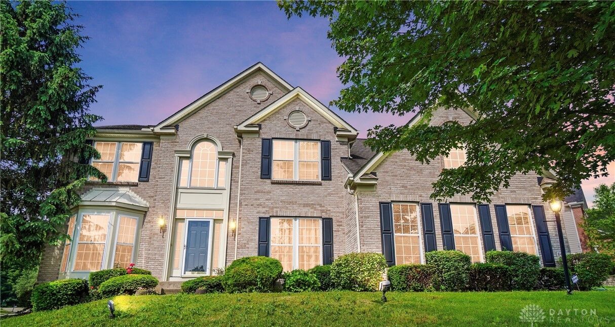 Property Photo: 2435 Forest Oaks Drive OH 45431