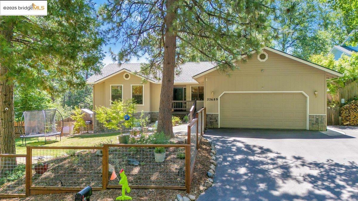 22689 Cedar Pines Ave  Twain Harte CA 95383 photo