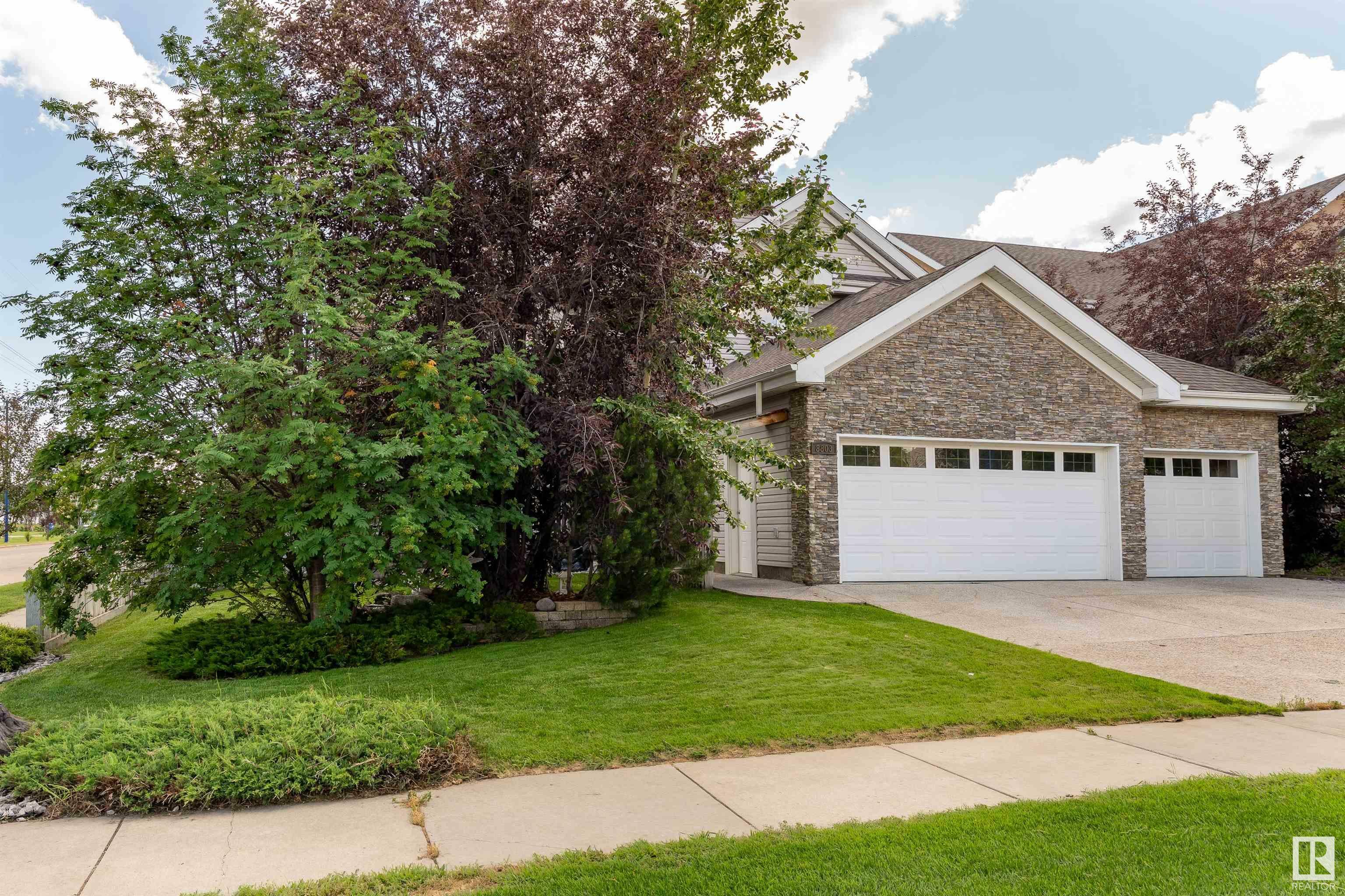 Property Photo: 8803 16 Avenue SW AB T6X 1J7