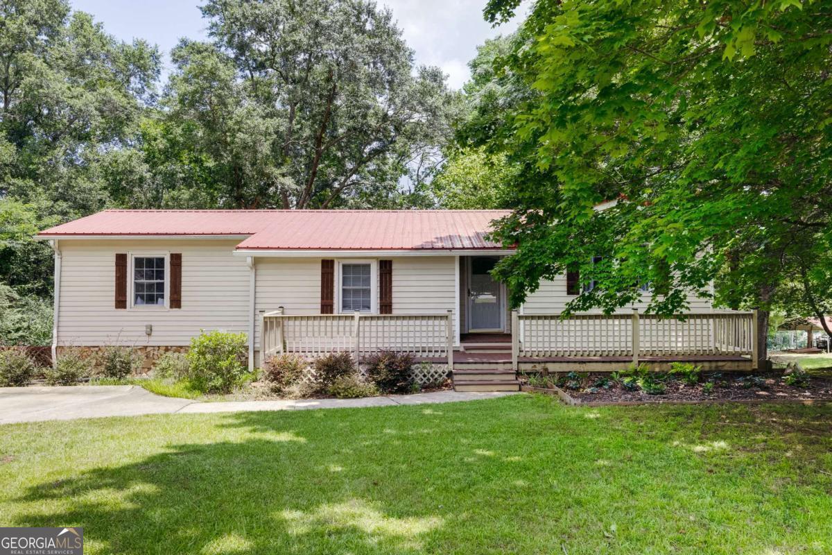 Property Photo: 2060 Simonton Bridge Road GA 30677