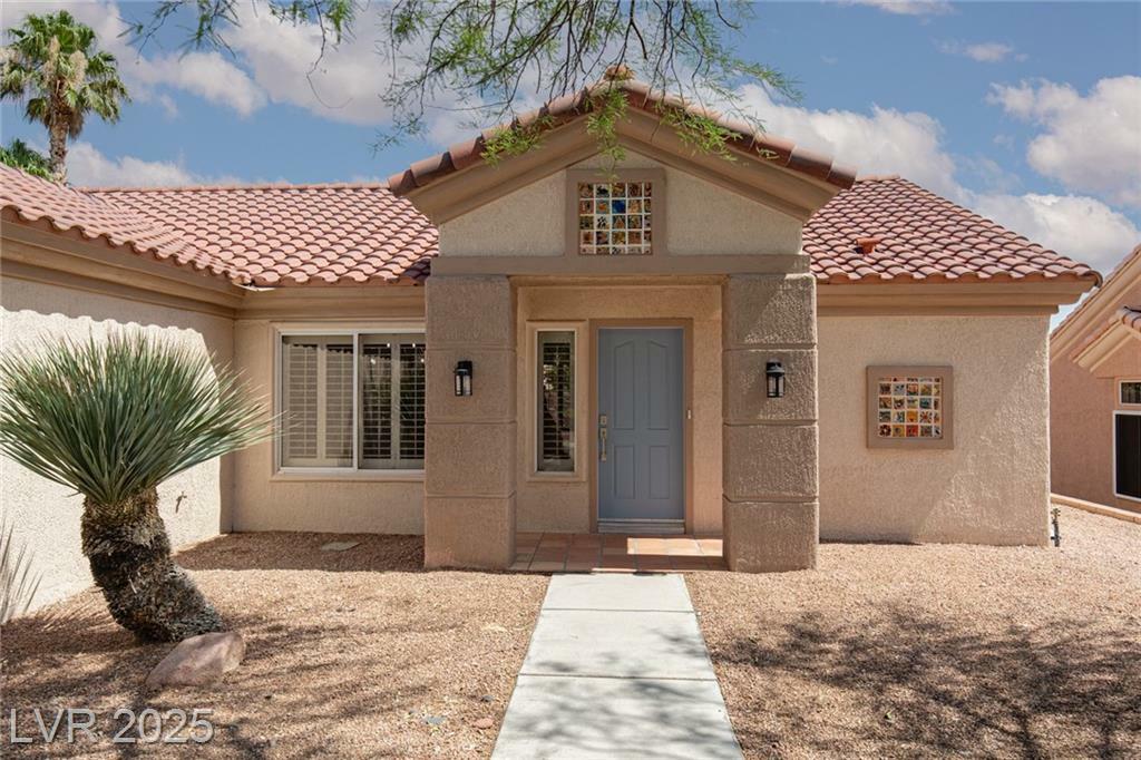 Property Photo: 10812 Black Ledge Avenue NV 89134