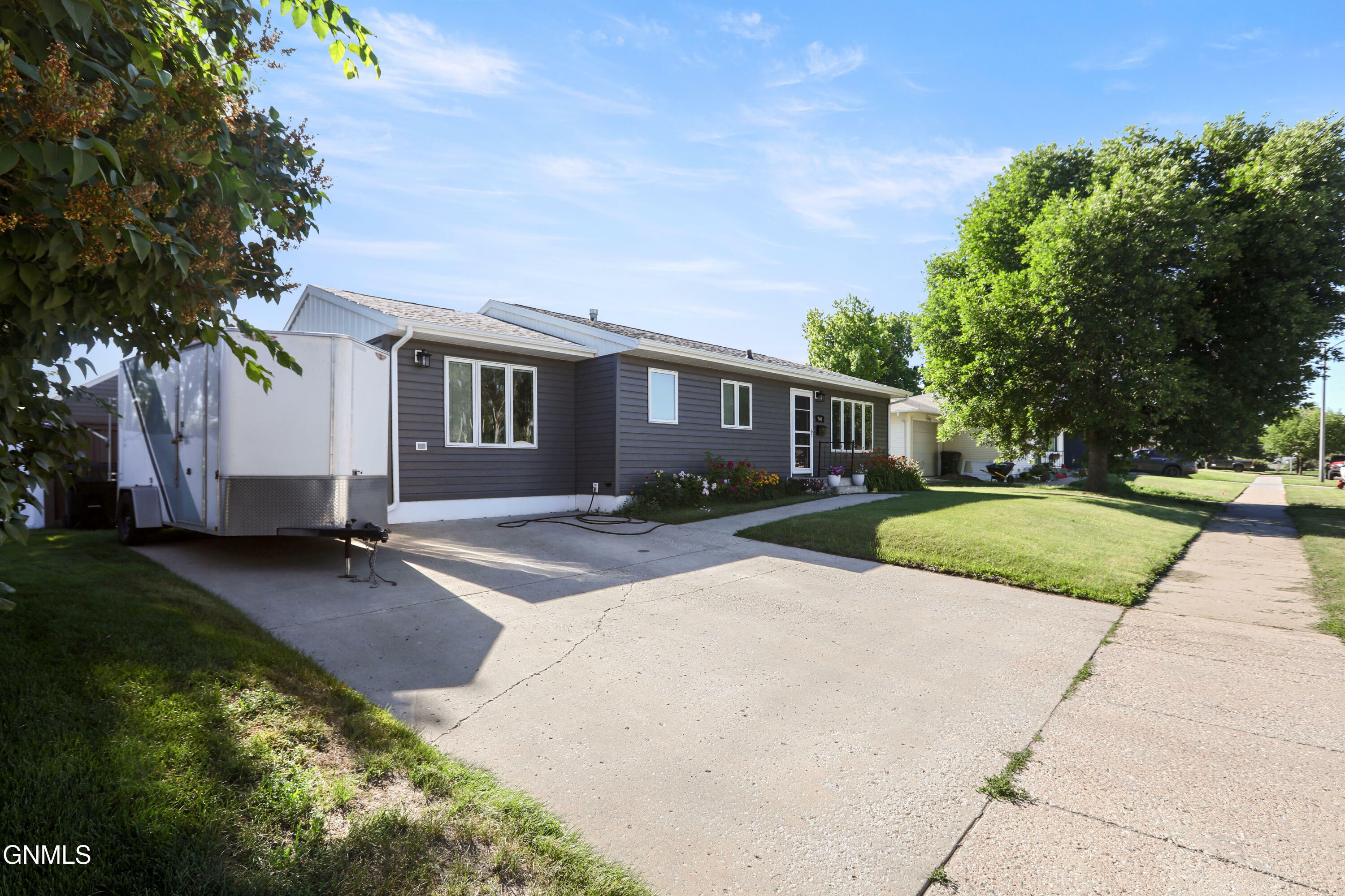 Property Photo: 504 15th Avenue W ND 58801
