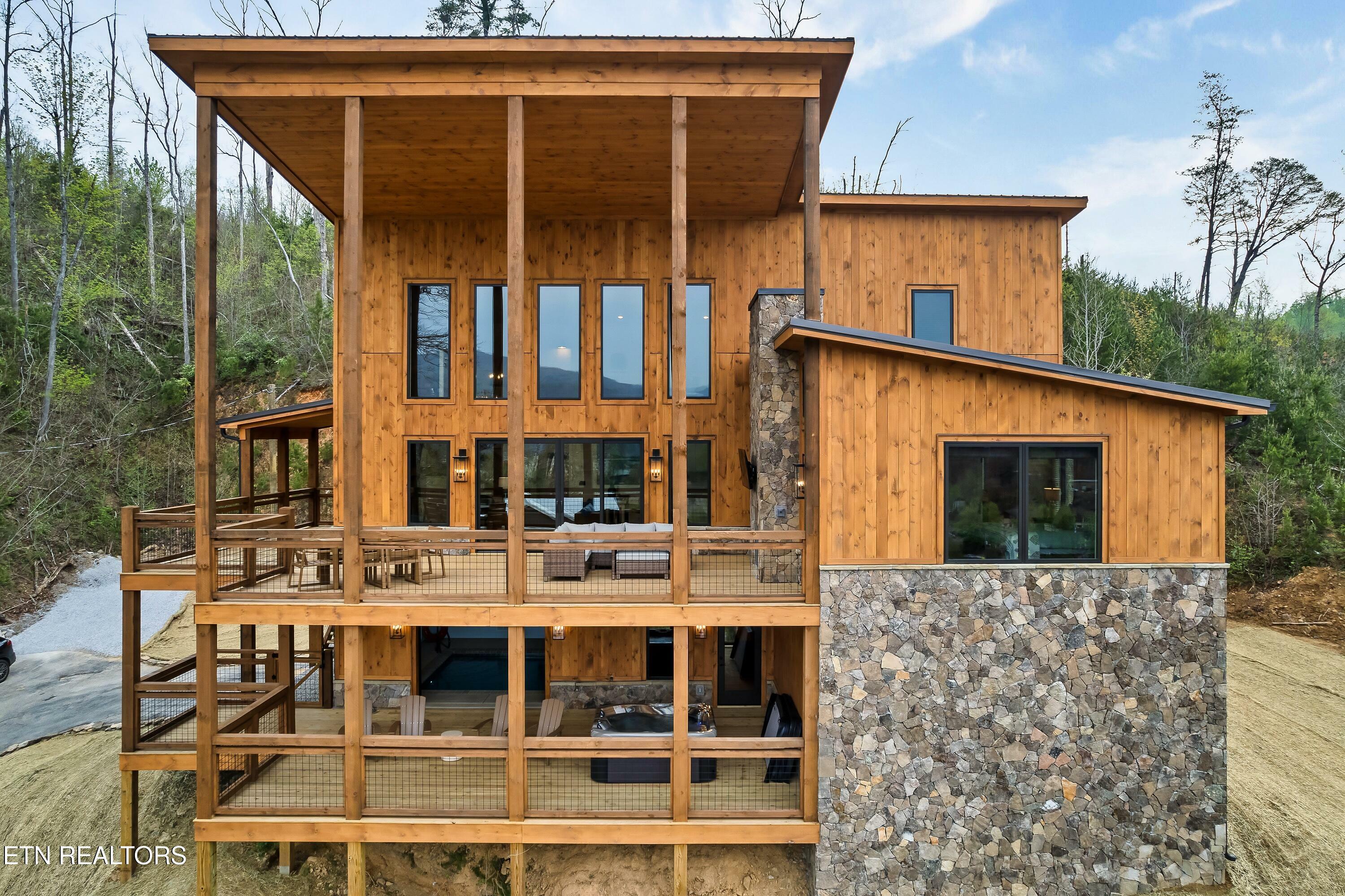 Property Photo: 140 Water Tower Rd TN 37738
