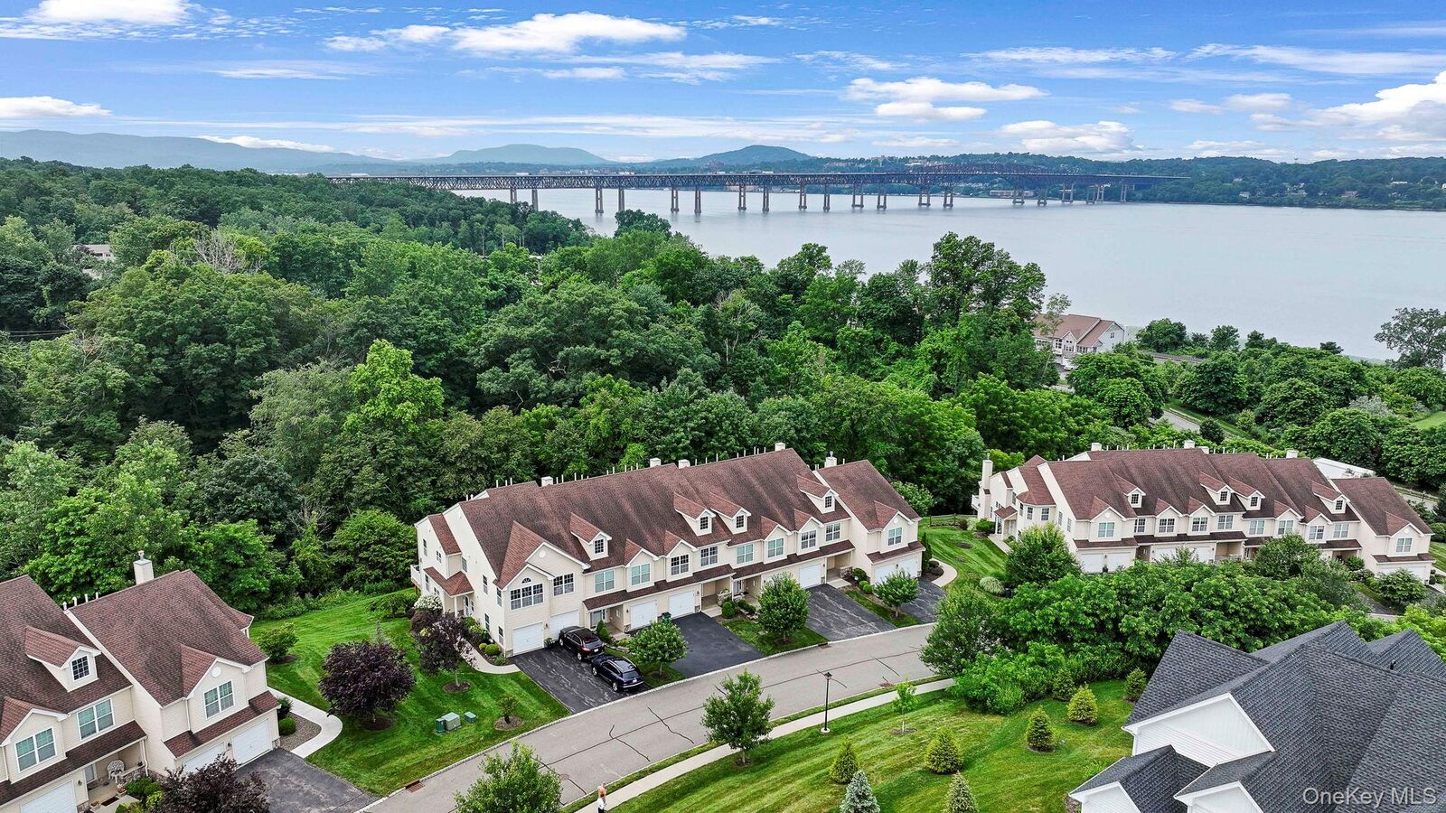 Property Photo:  2509 Sylvan Loop  NY 12590 