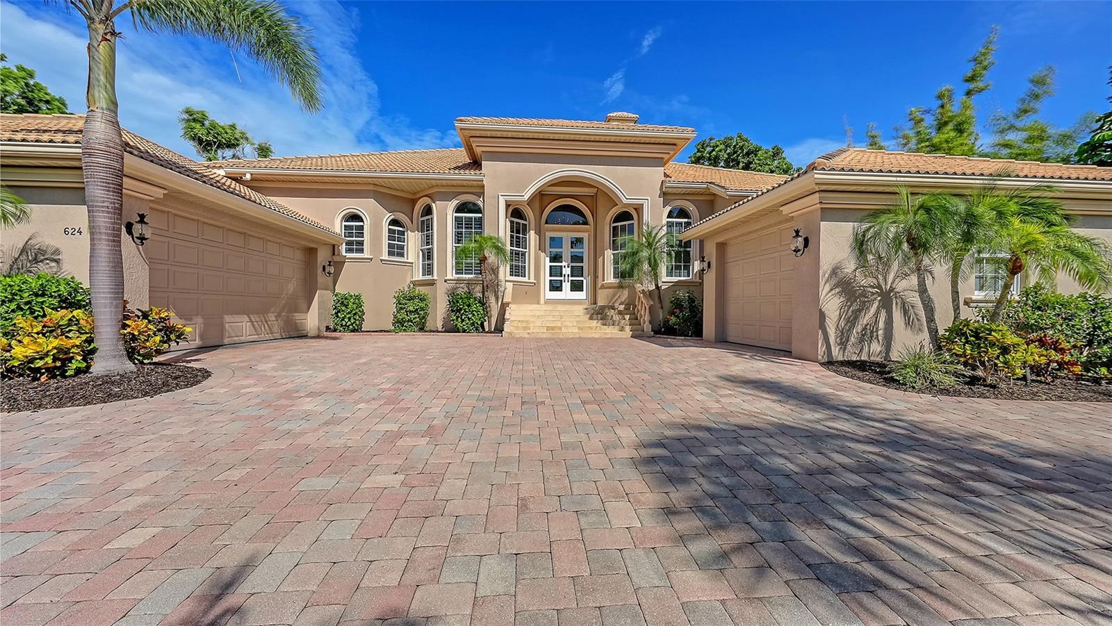 Property Photo: 624 Mourning Dove Drive FL 34236