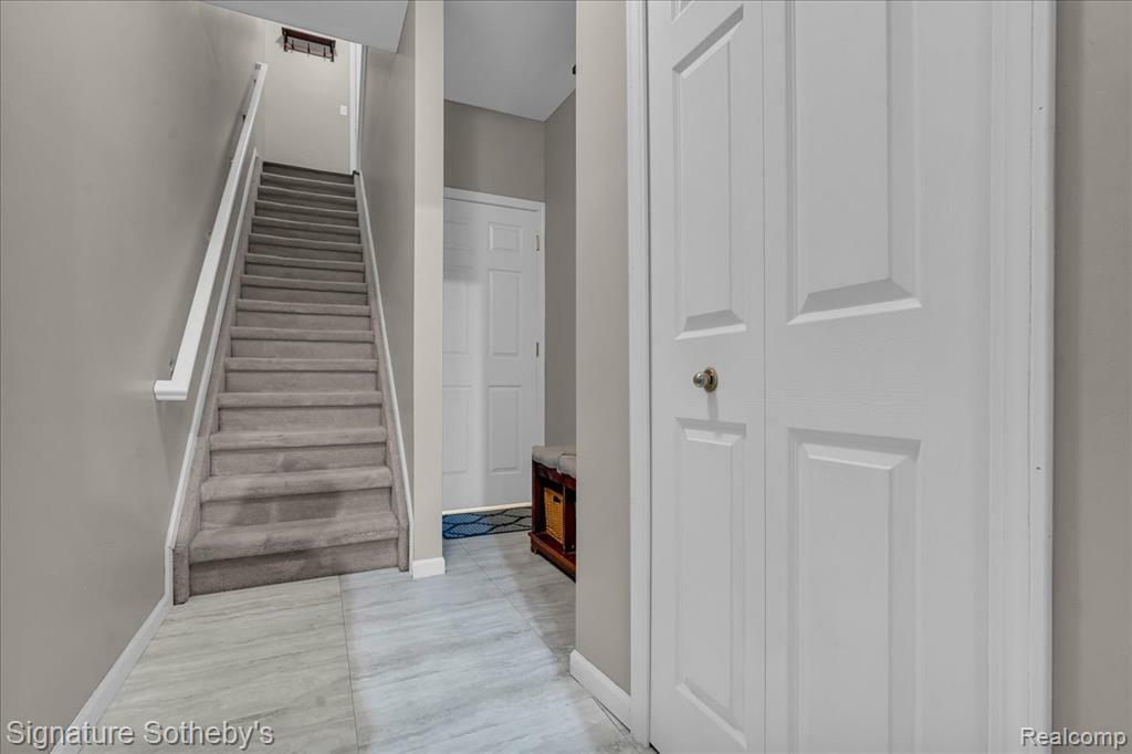 Property Photo: 182 Amys Walk MI 48326 3060