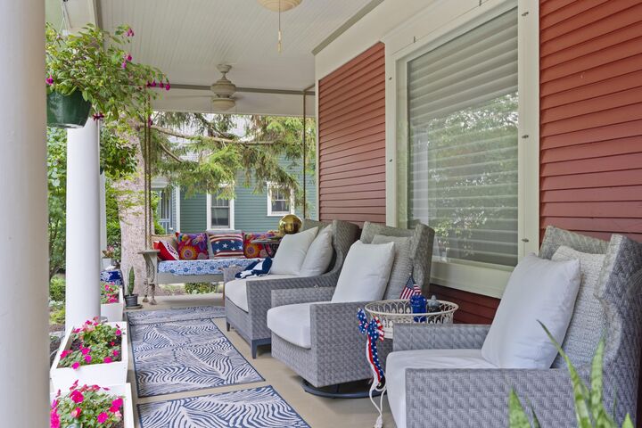 Property Photo:  613 W Labelle Ave  WI 53066 