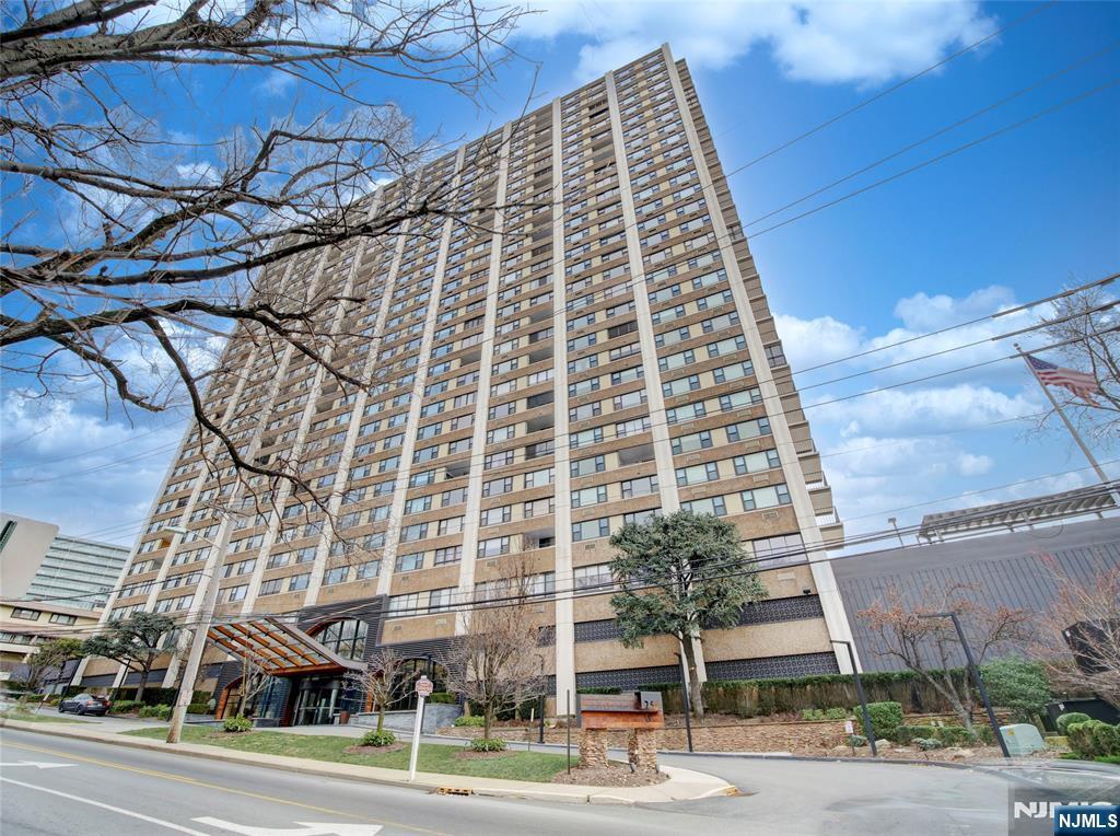 250 Gorge Road 26A  Cliffside Park NJ 07010 photo