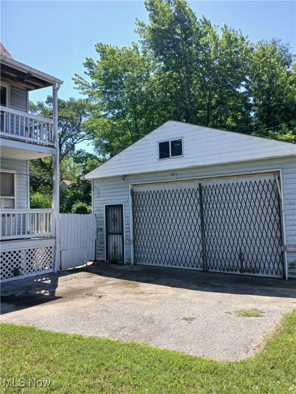 Property Photo:  6316 Lexington Avenue  OH 44103 