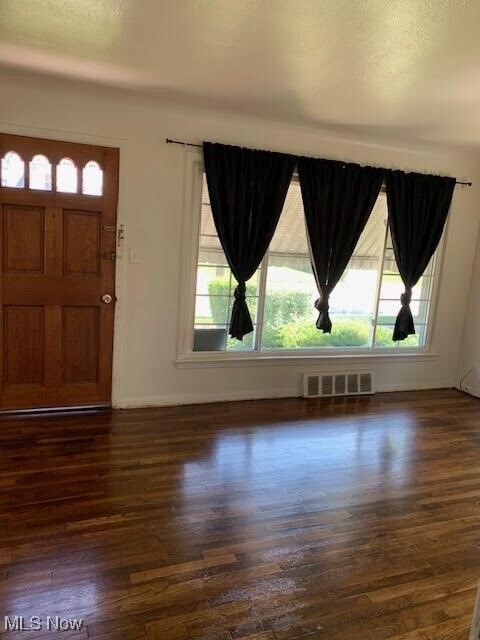 Property Photo:  30209 Robert Street  OH 44092 