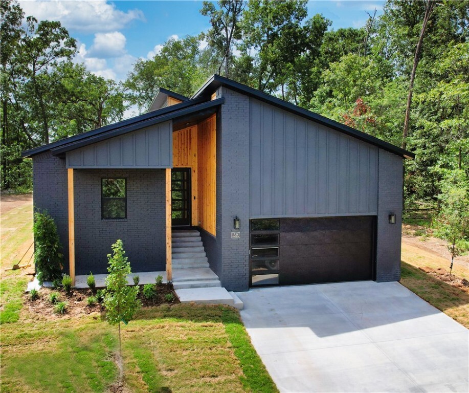 Property Photo: 59 Cromarty Drive AR 72715