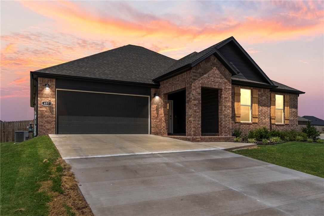 Property Photo: 457 N Goose Xing AR 72730