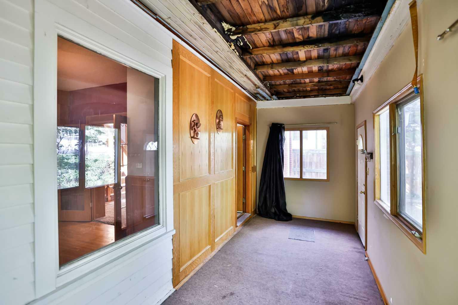 Property Photo: 326 12 Street S AB T1J 2R1