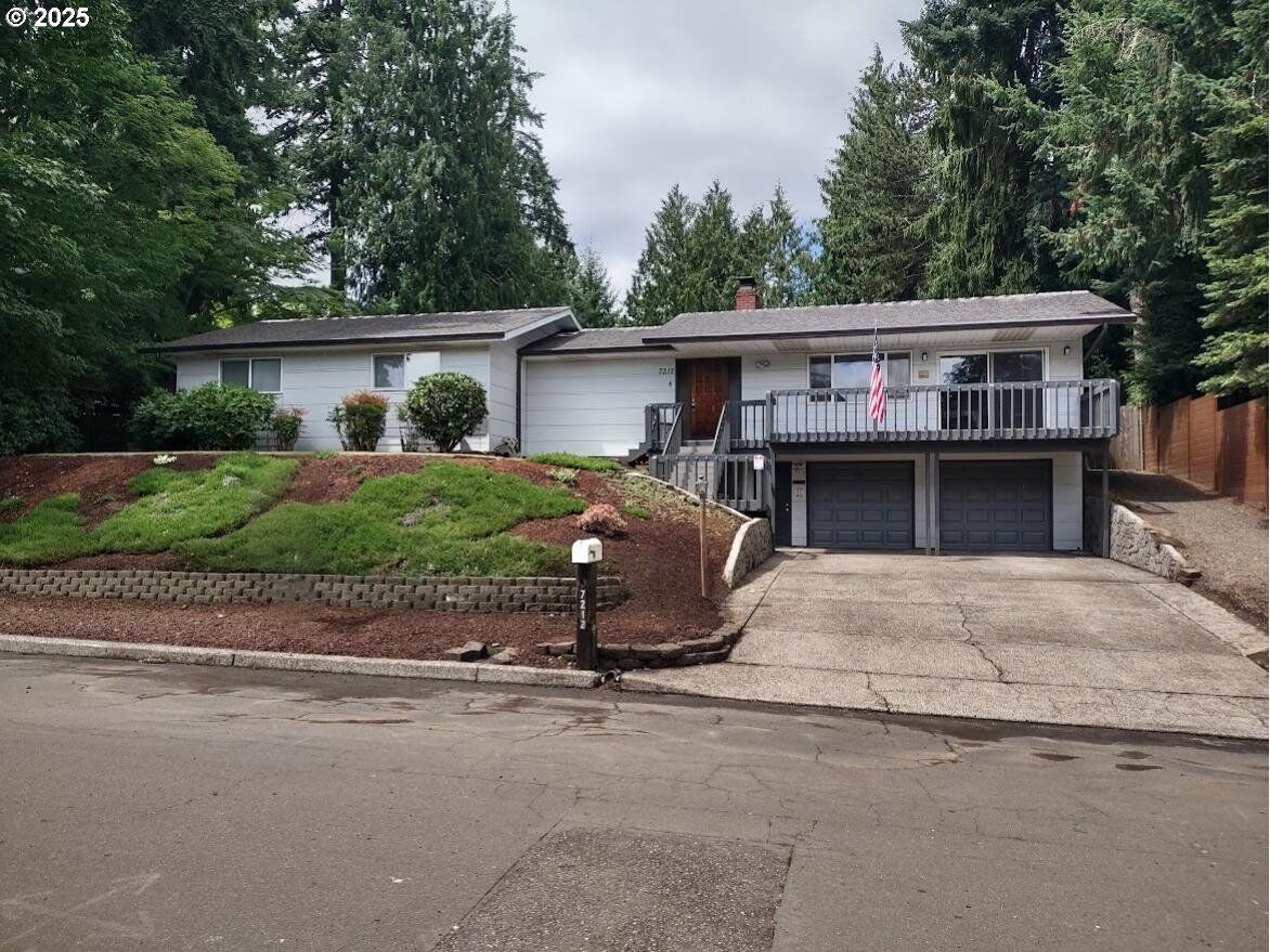 Property Photo: 7212 NE 74th Ave WA 98662