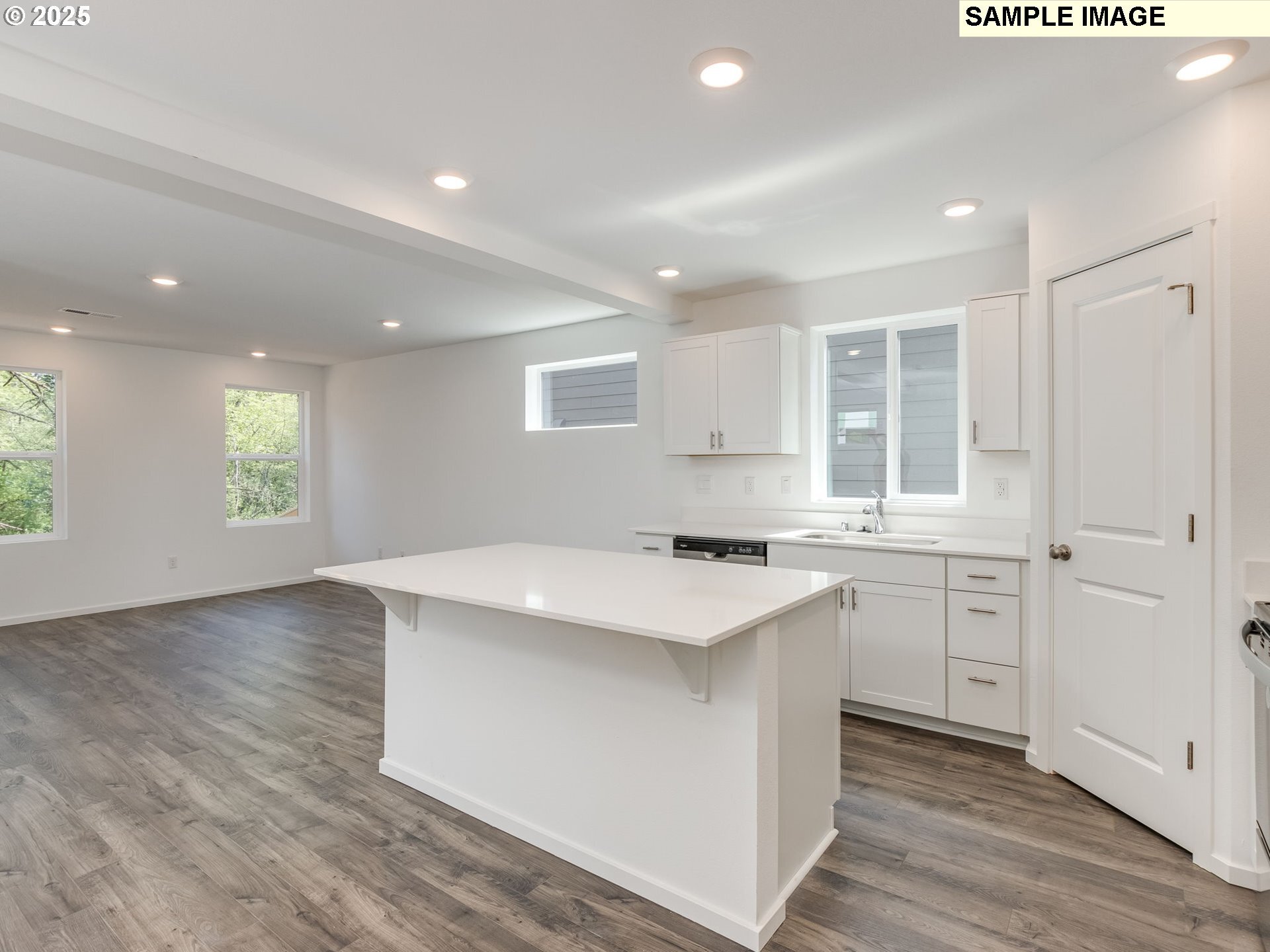 Property Photo: 5509 NE 65th Pl WA 98661