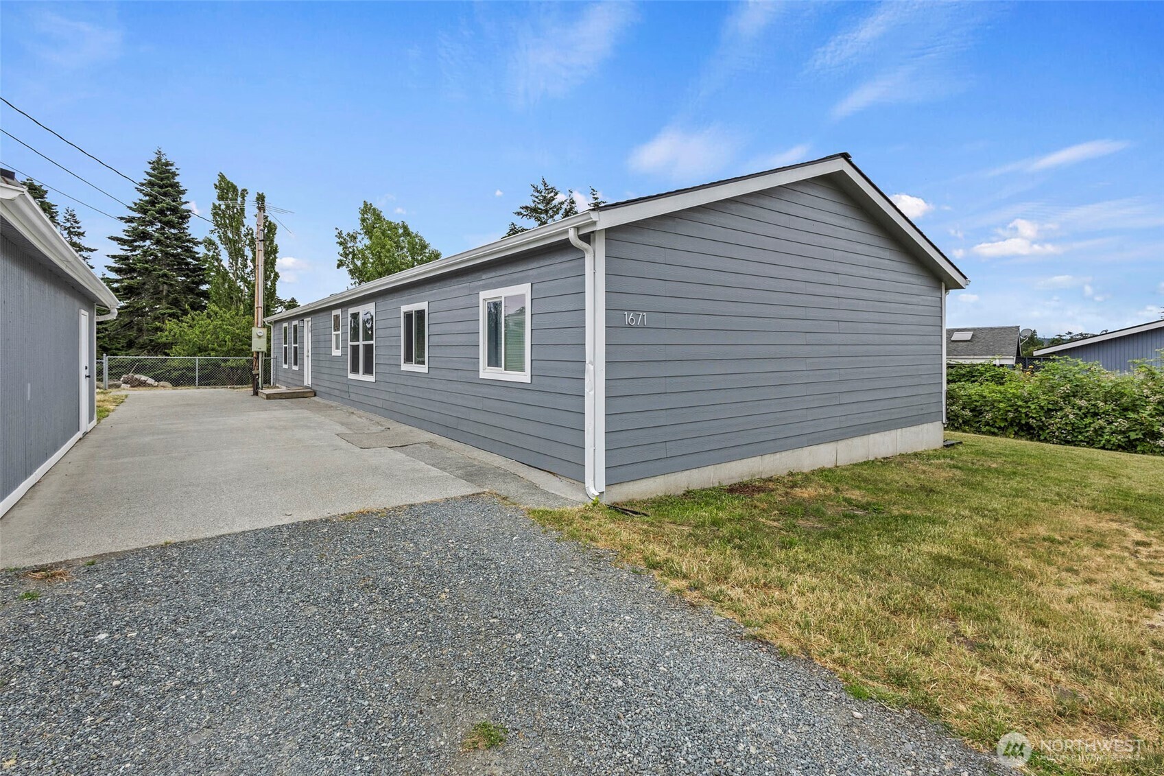 Property Photo: 1671 Phillip Street WA 98277
