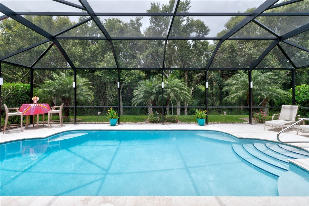 Property Photo:  1601 Segovia Circle  FL 32966 