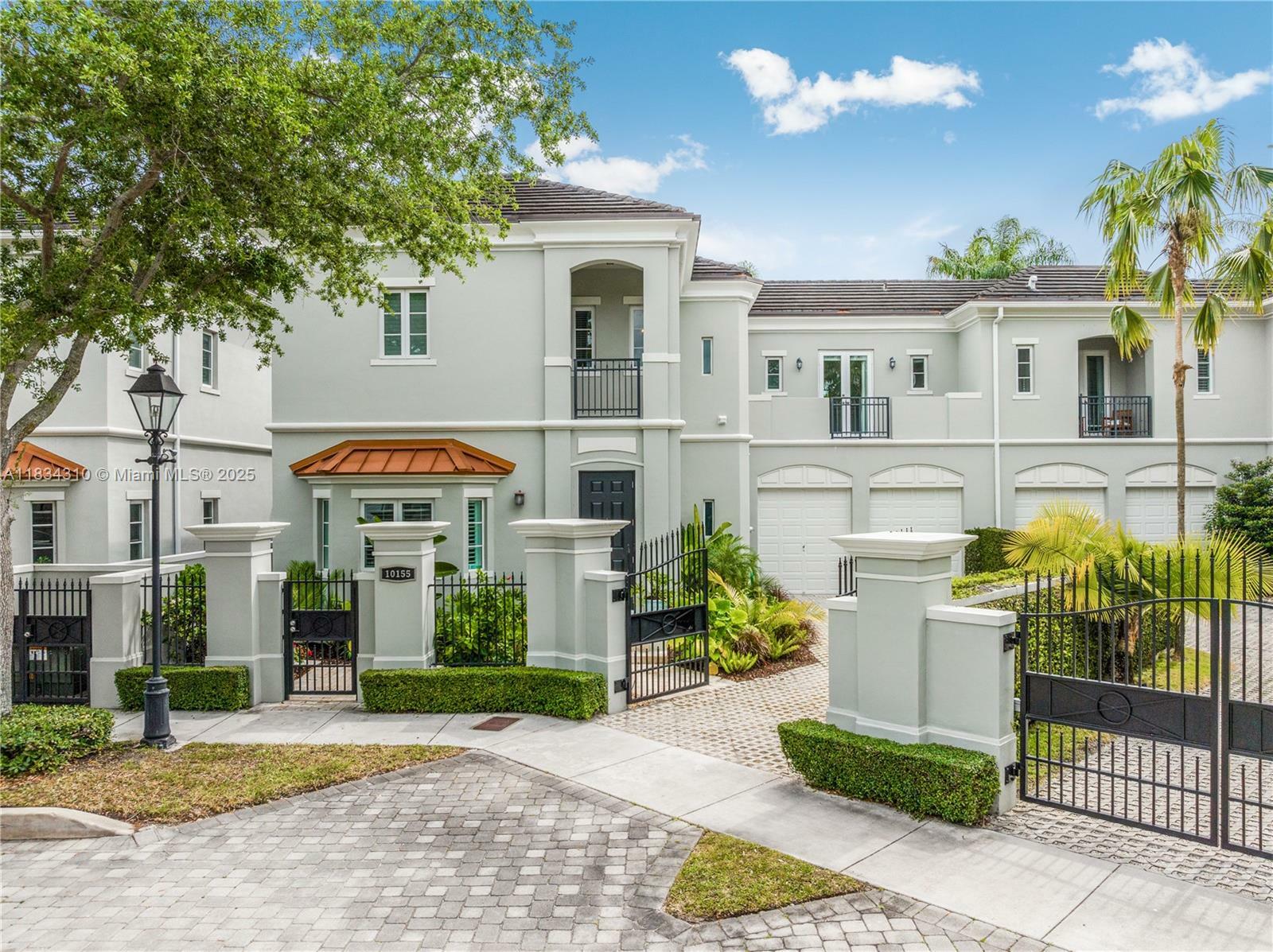 10155 SW 75th Pl  Pinecrest FL 33156 photo
