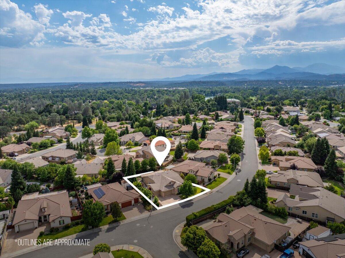 Property Photo:  691 Rivercrest Parkway  CA 96002 