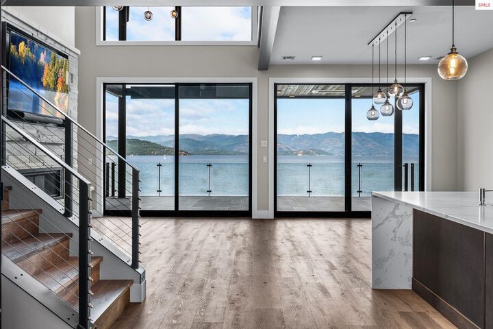 Property Photo:  802 Sandpoint Ave #8106  ID 83864 