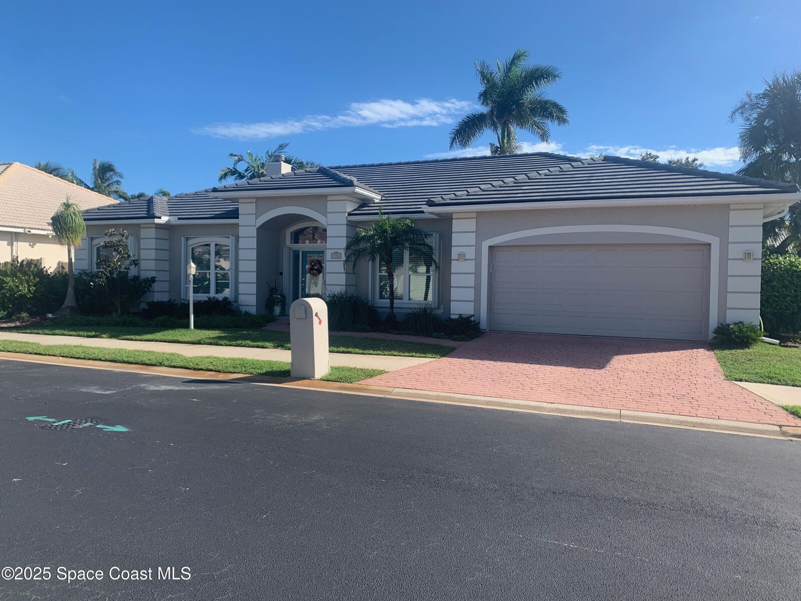 Property Photo:  193 Sanibel Way  FL 32951 