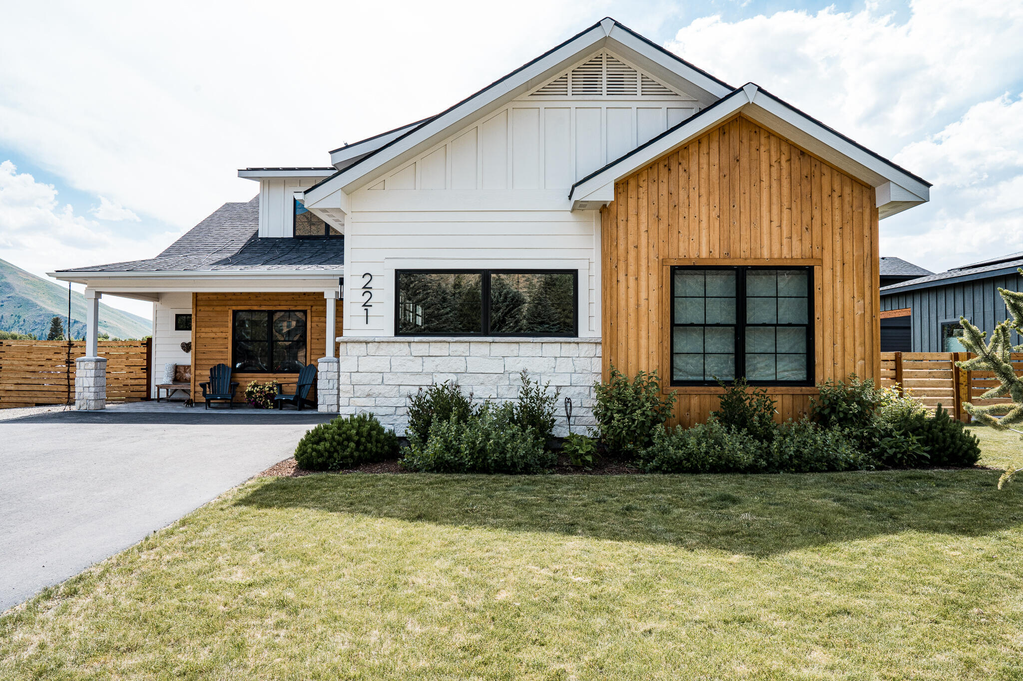 Property Photo: 221 Sunbeam St ID 83333