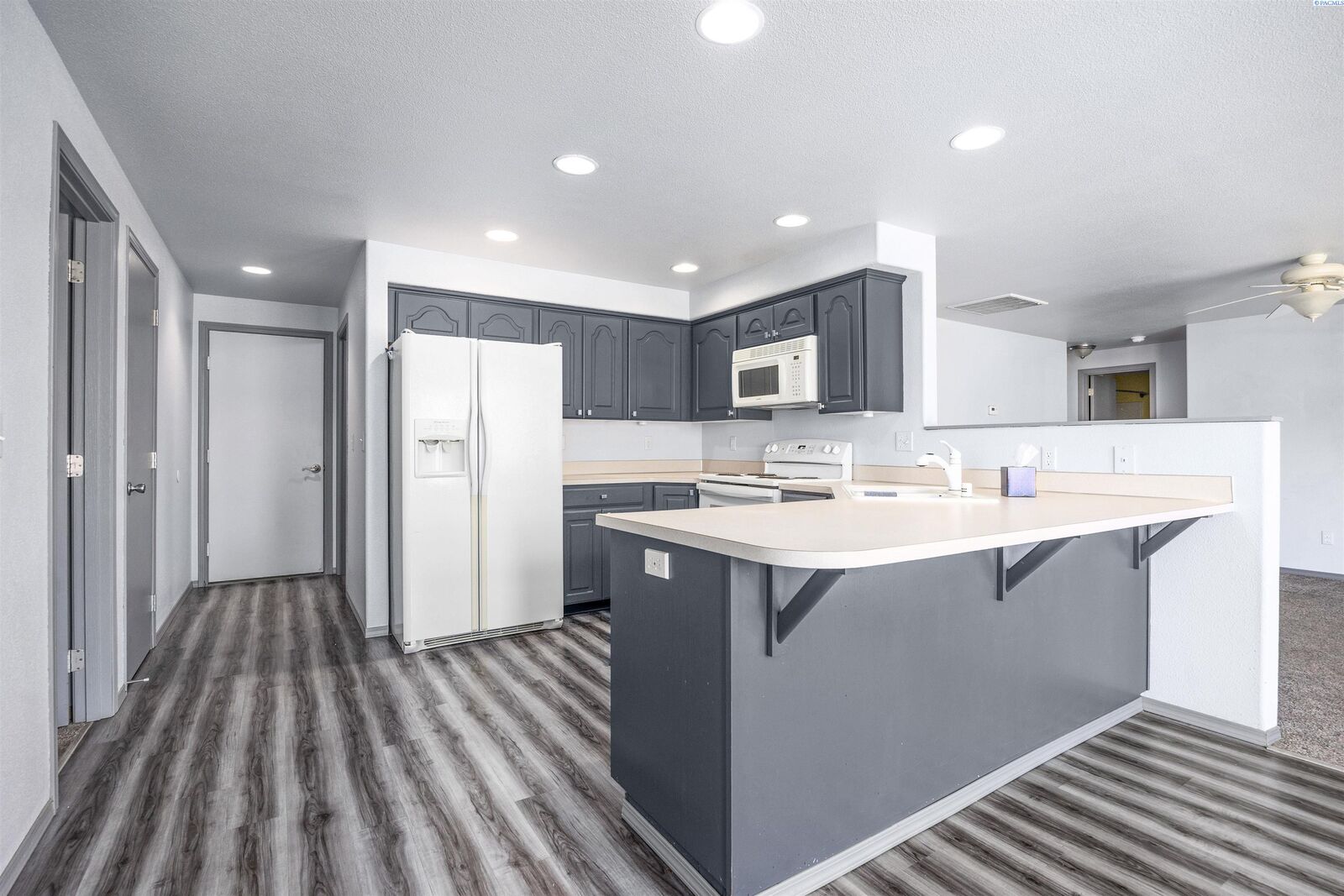Property Photo: 8307 Camano Drive WA 99301