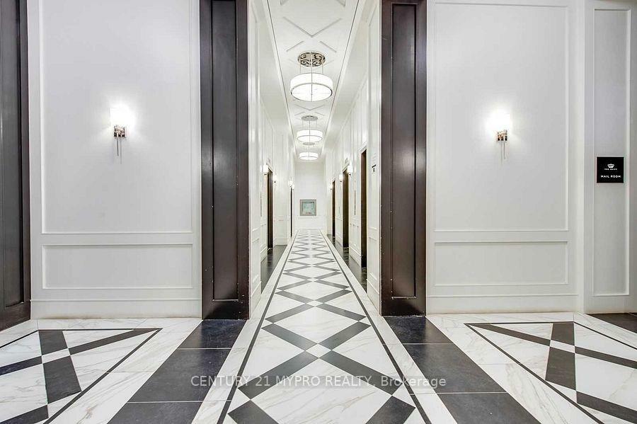 Photo de la propriété: 955 Bay Street 2707 ON M5S 0C6