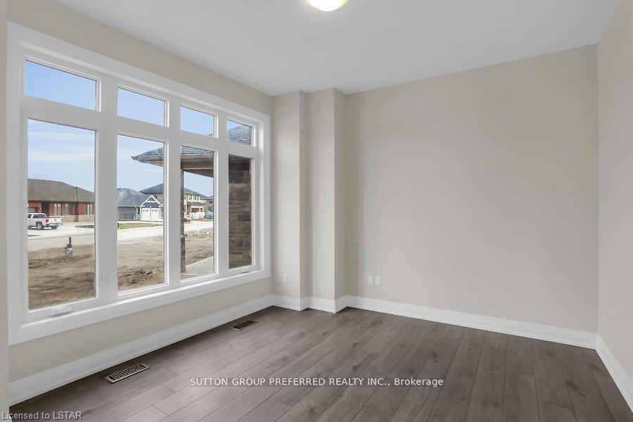 Property Photo:  252 Leitch Street  ON N0L 1J0 