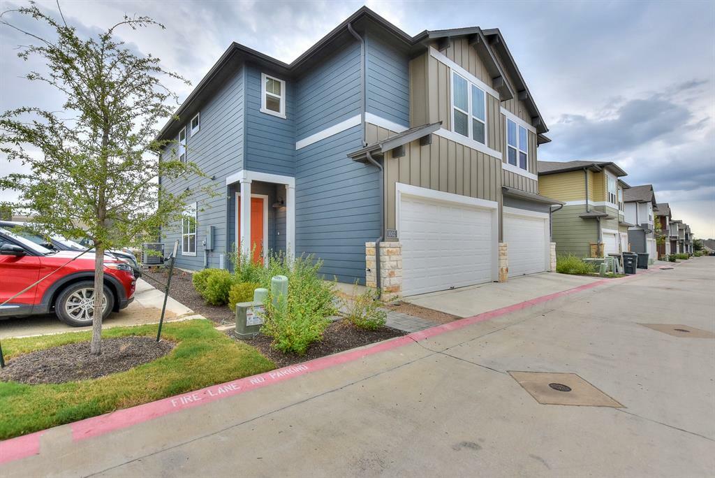 Property Photo: 1015 Vista View Drive 1002 TX 78626