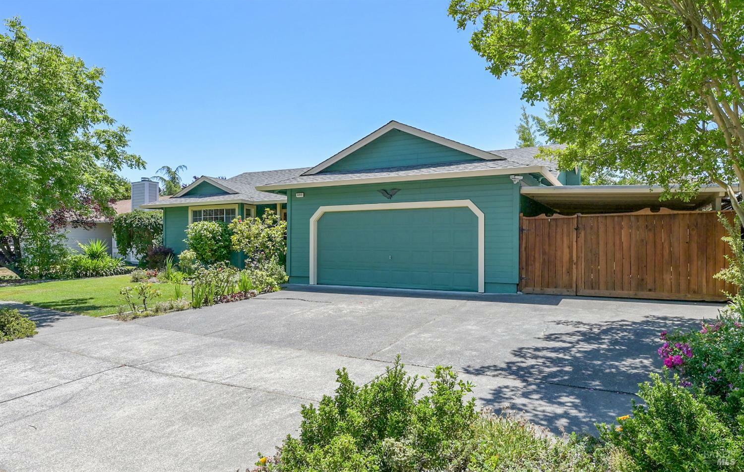 Property Photo: 2213 Firwood Avenue CA 95403
