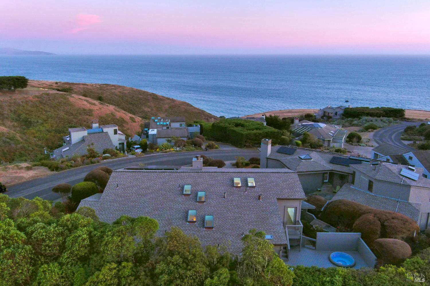 Property Photo: 590 Swan Drive CA 94923