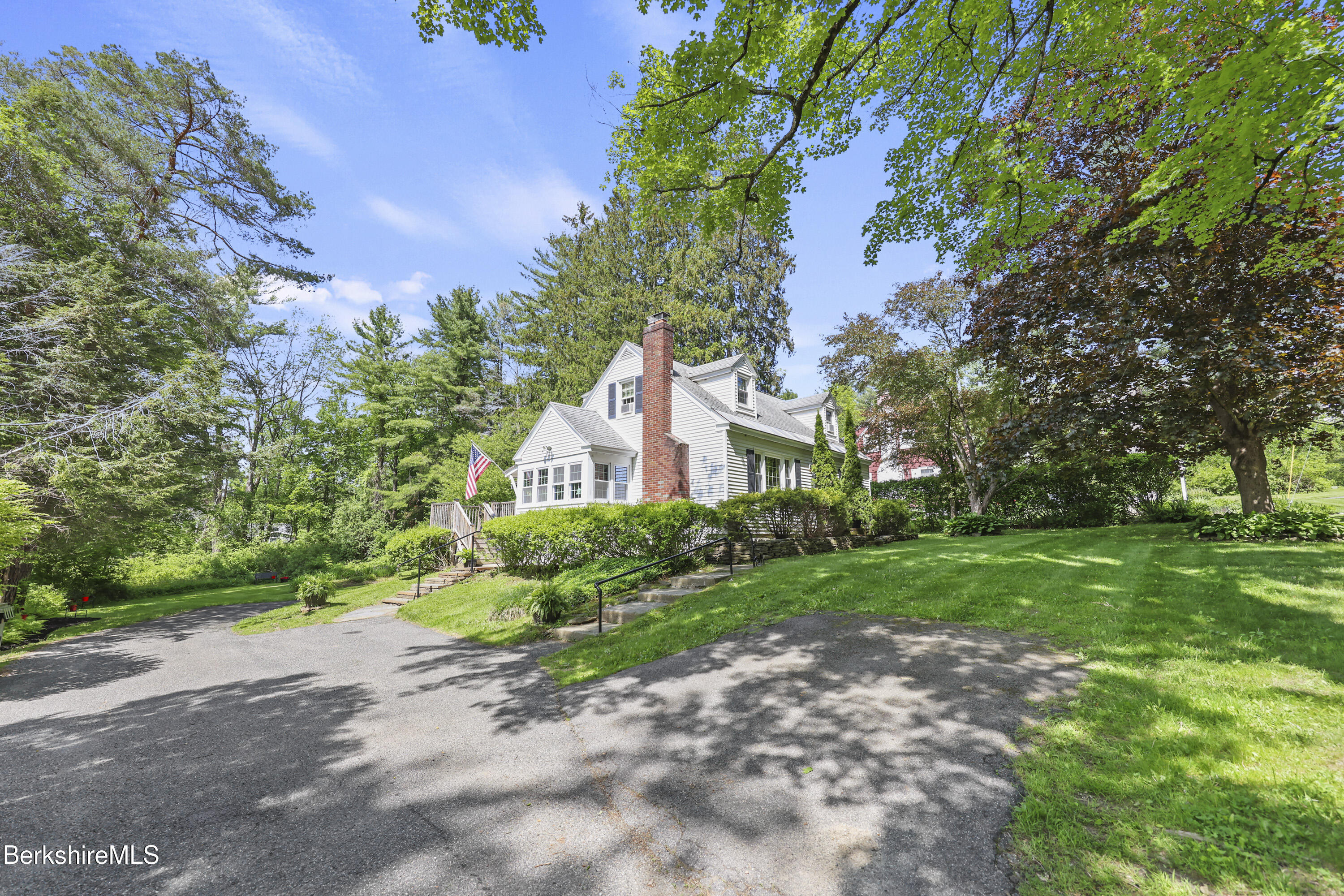 Property Photo: 80 West St MA 01240