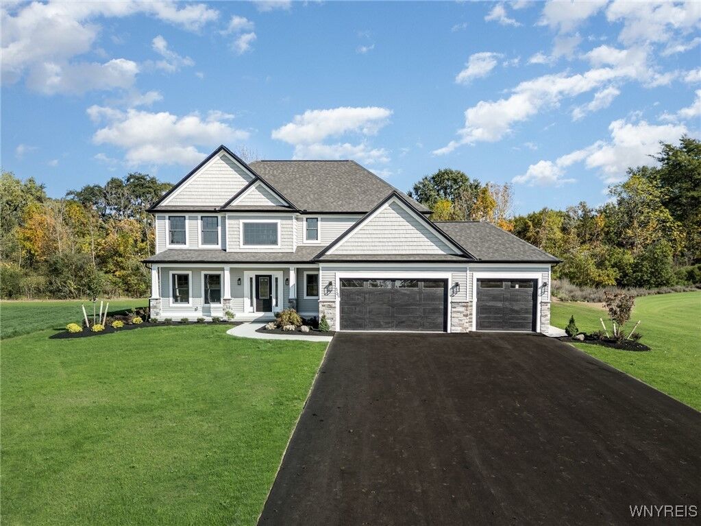 Property Photo: 5201 Kandefer'S Trail NY 14221