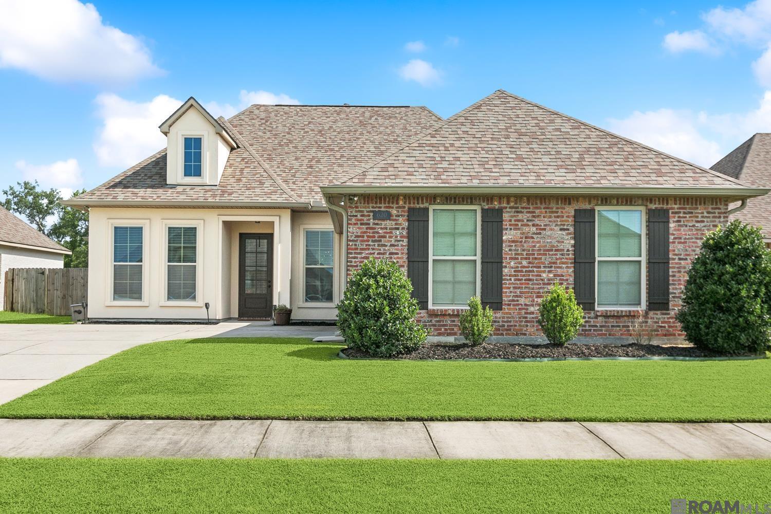 Property Photo:  620 Lakehaven Dr  LA 70737 
