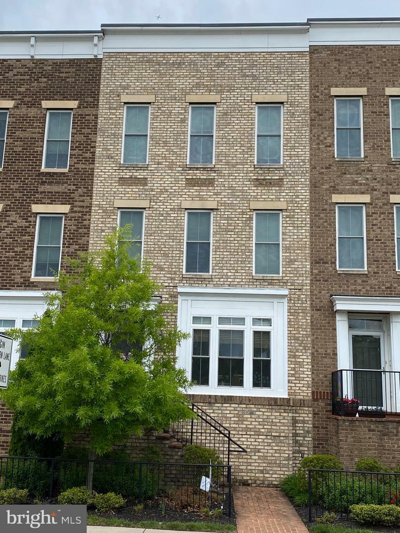 Property Photo: 11357 Ridgeline Road VA 22030