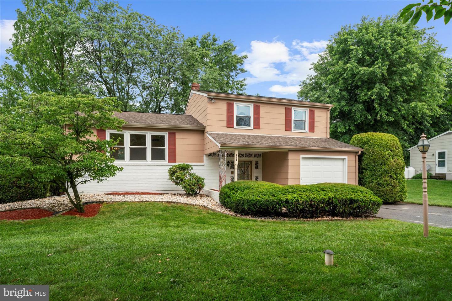 618 Weikel Road  Lansdale PA 19446 photo