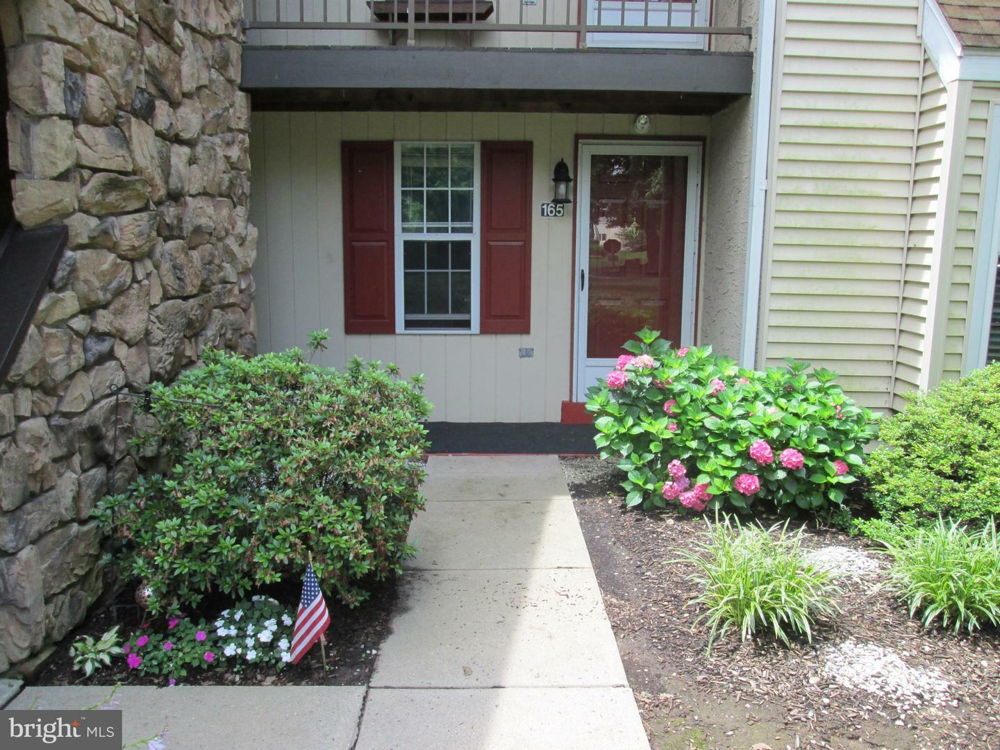 165 Valley Greene  Wyomissing PA 19610 photo