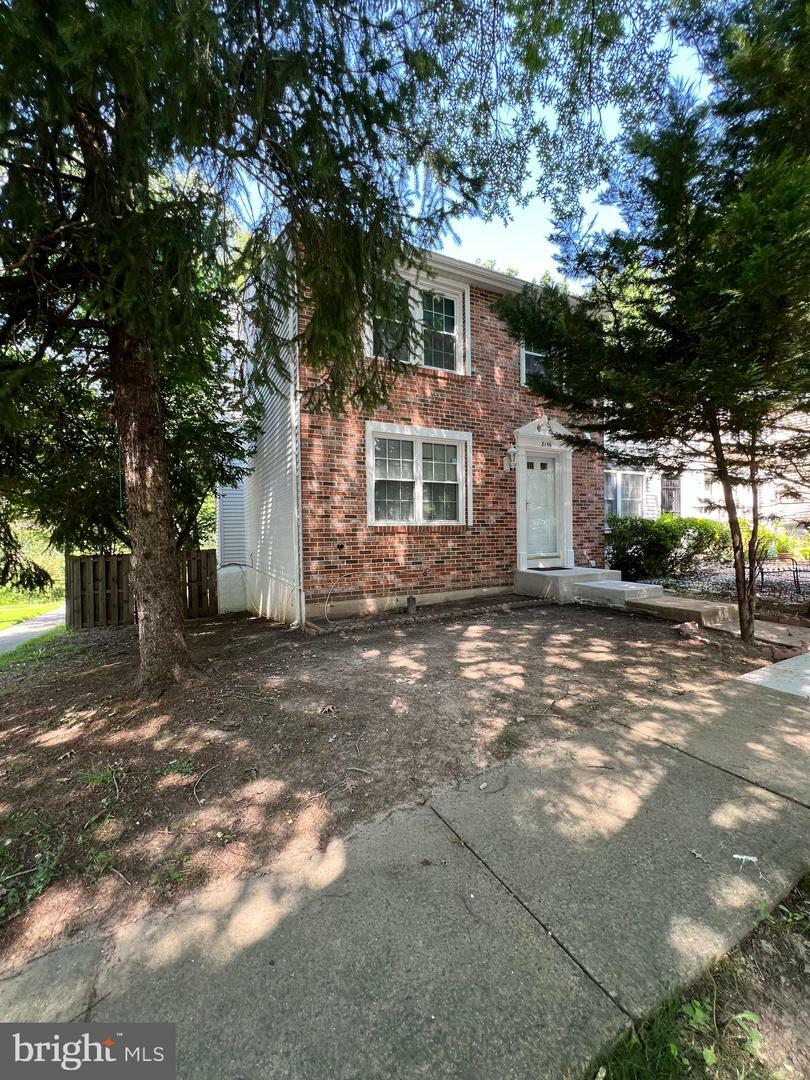8156 Dark Den Circle  Springfield VA 22153 photo