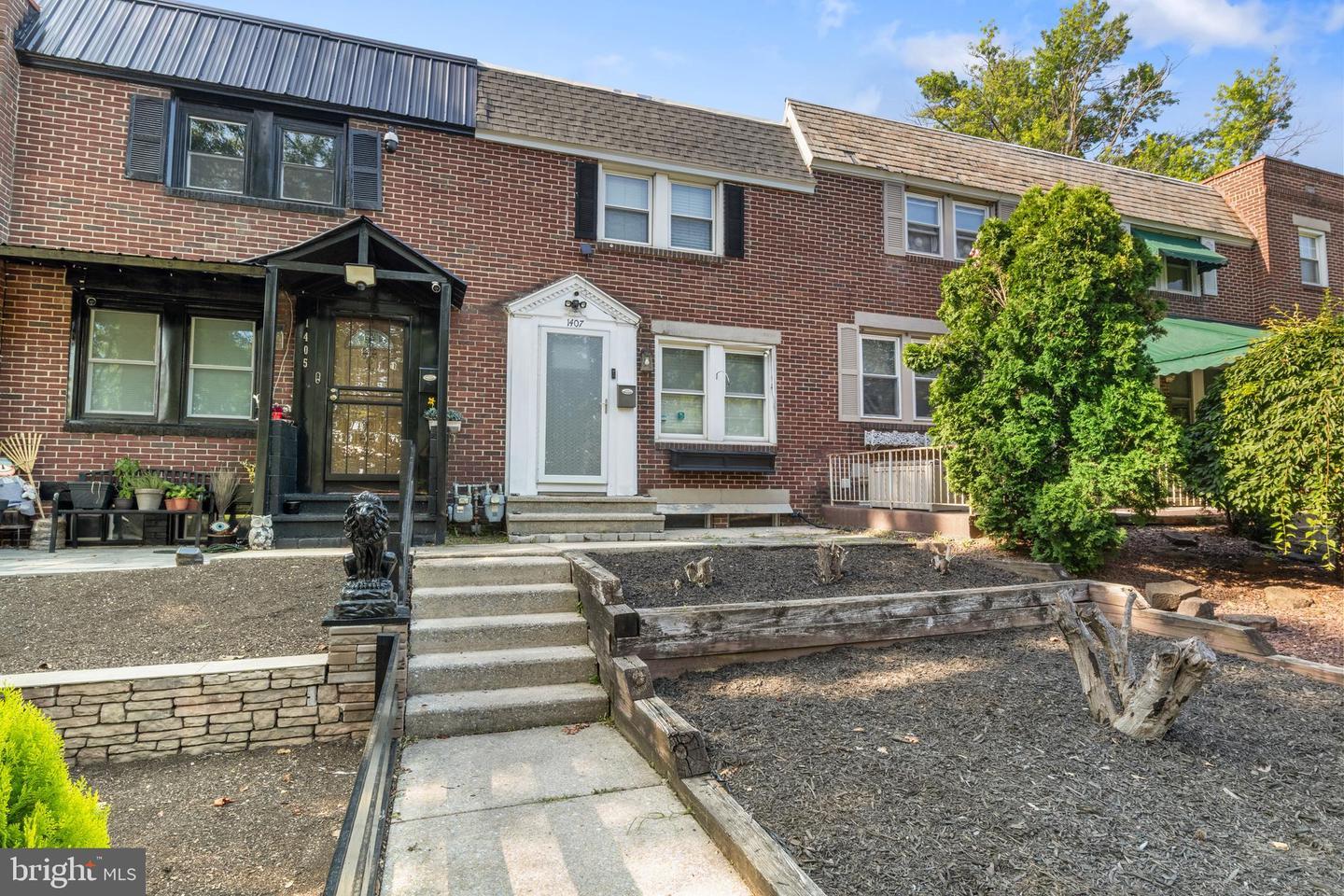 Property Photo:  1407 4th Avenue  PA 17403 