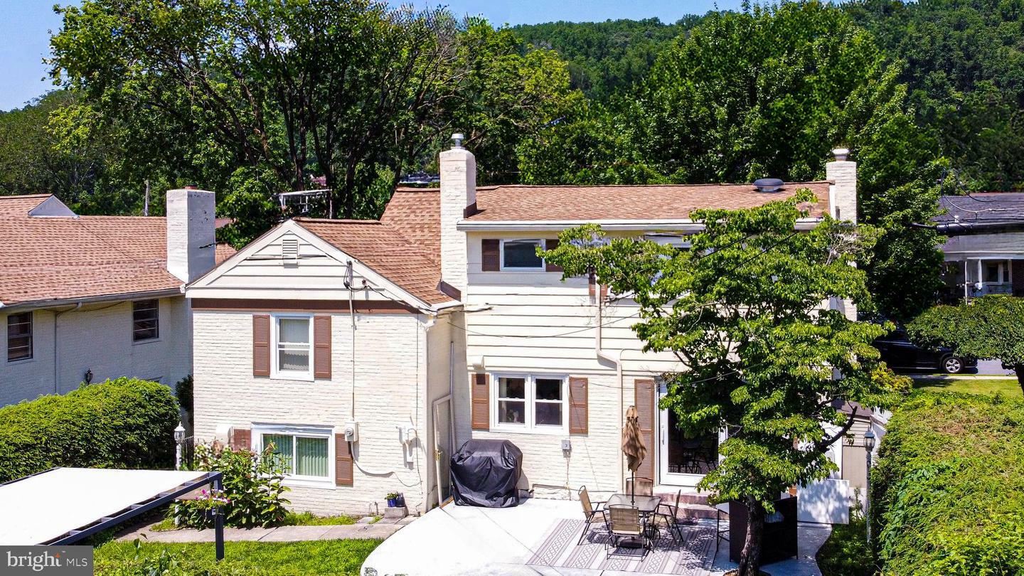 Property Photo: 919 Brighton Avenue PA 19606