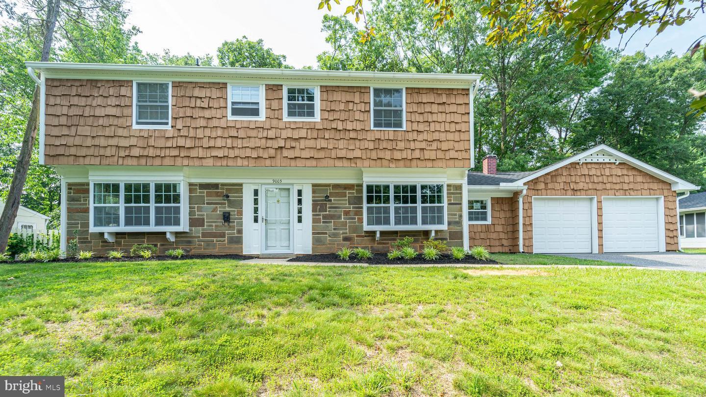 Property Photo: 9003 Eastbourne Lane MD 20708