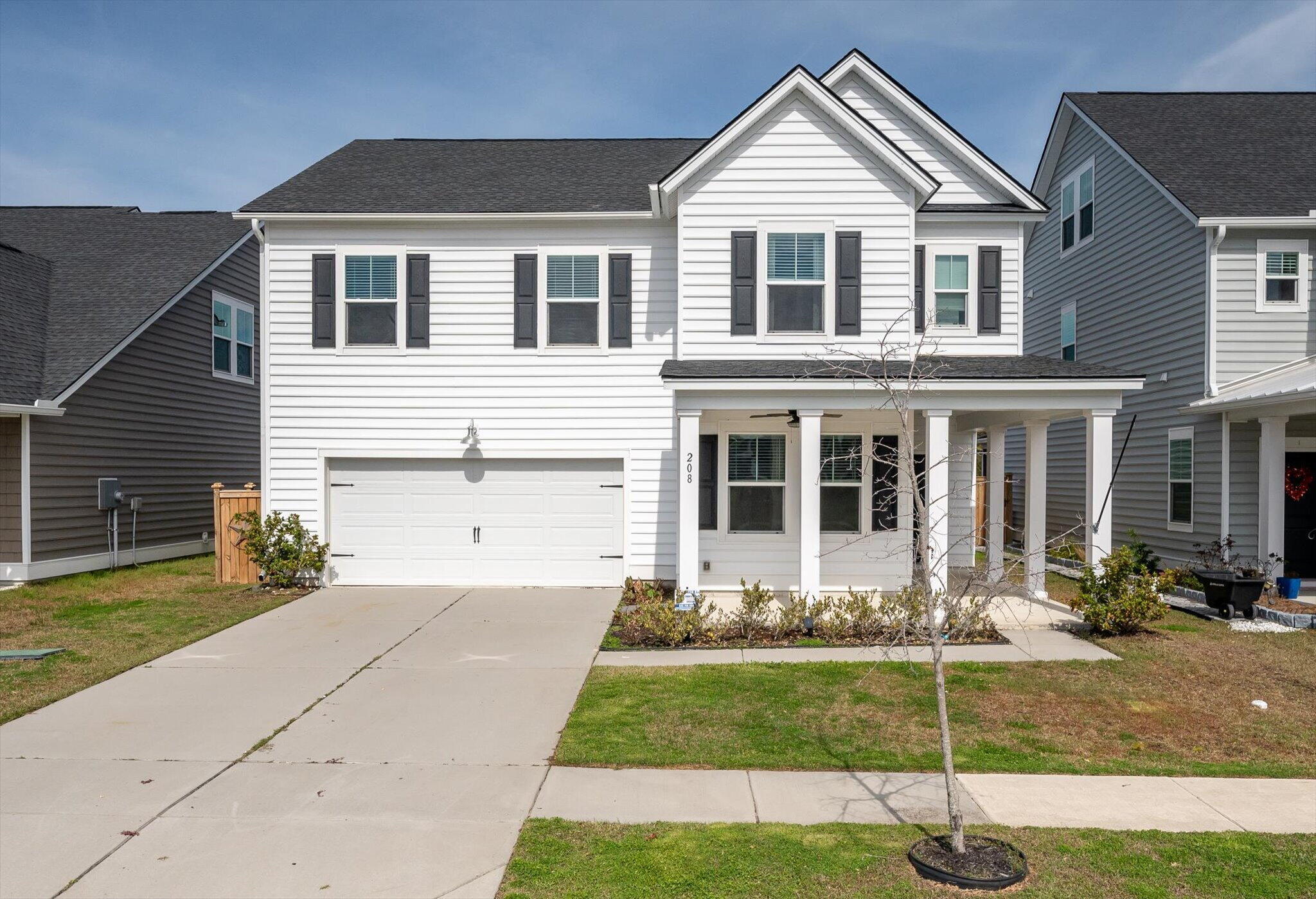 Property Photo: 208 Evergreen Avenue SC 29485