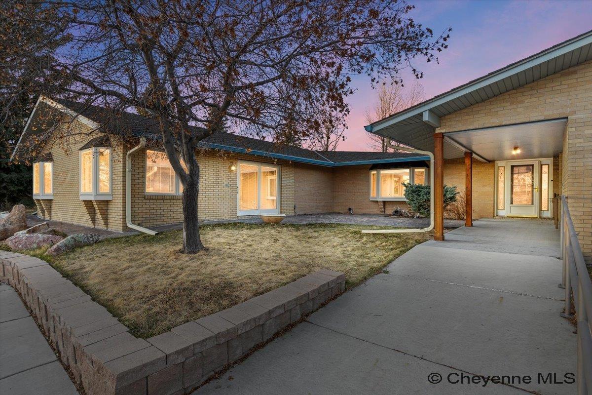 Property Photo:  714 E Ole Maverick Rd  WY 82009 