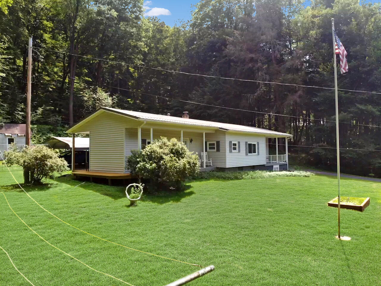Property Photo: 9458 Bennetts Valley Hwy PA 15849