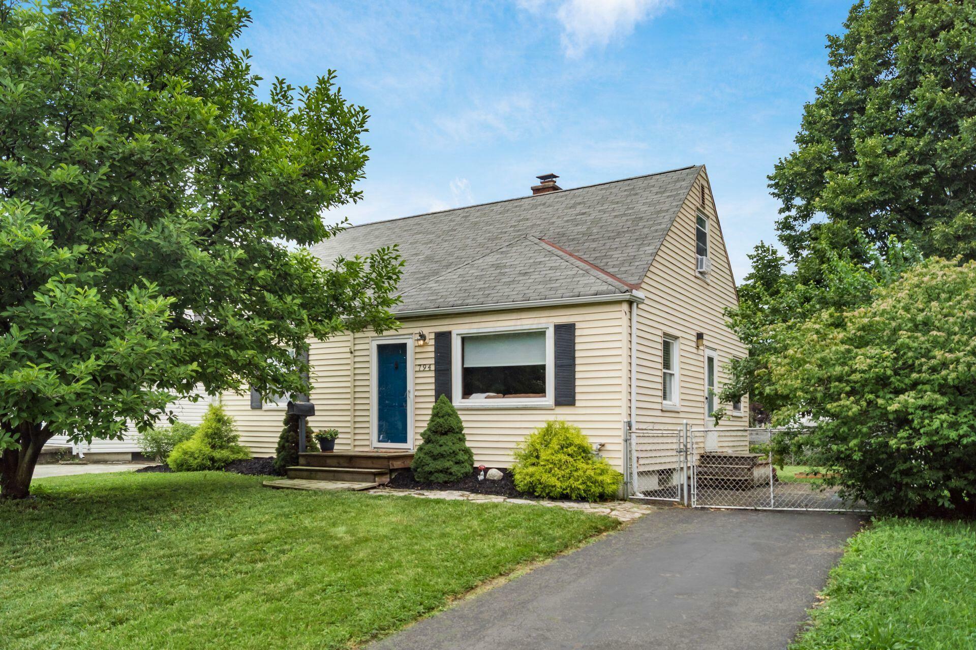 Property Photo: 794 E Brighton Road OH 43224