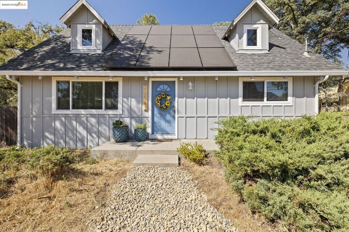 Property Photo:  20562 Tanner Dr  CA 95372 