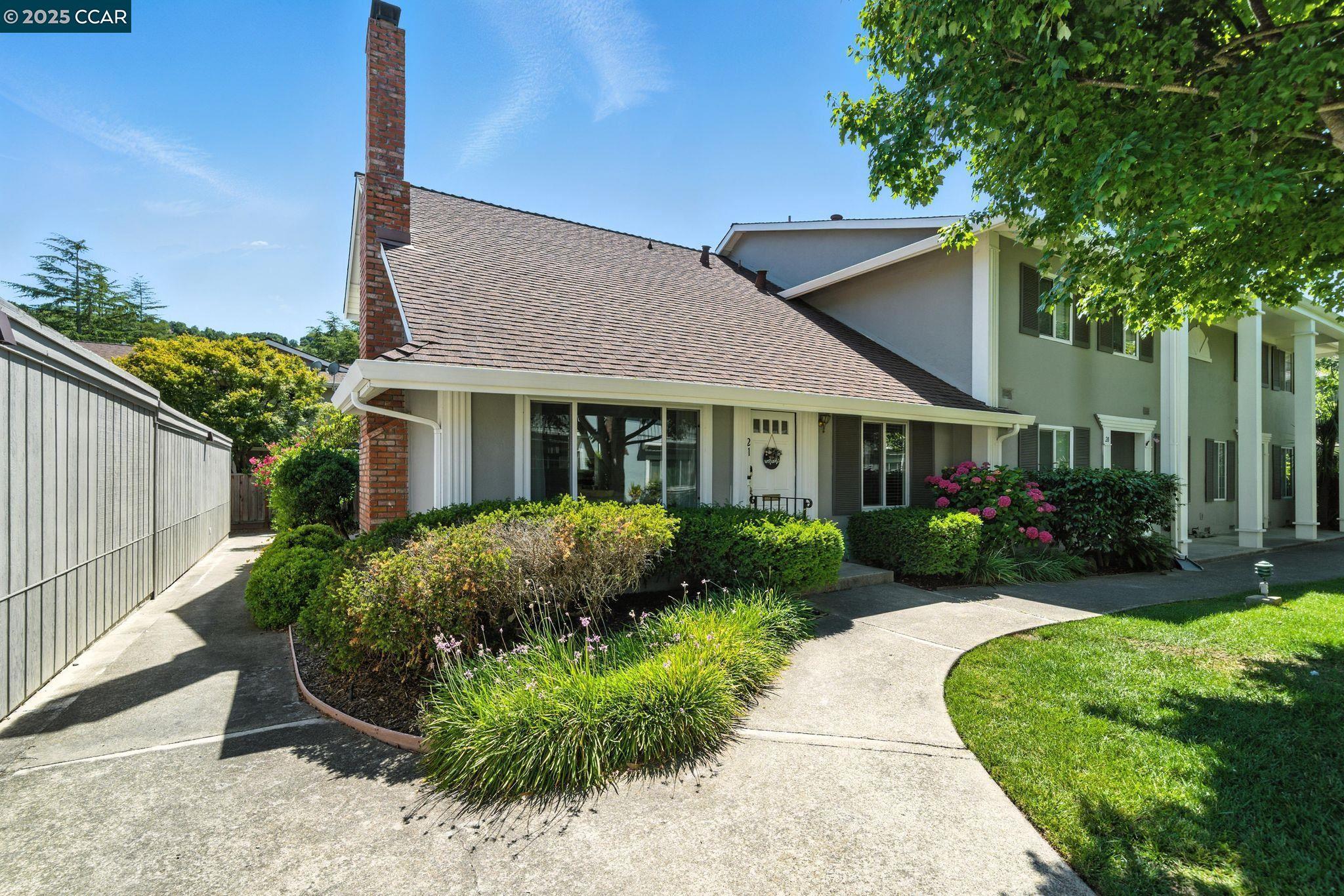 Property Photo: 21 Miramonte Dr CA 94556