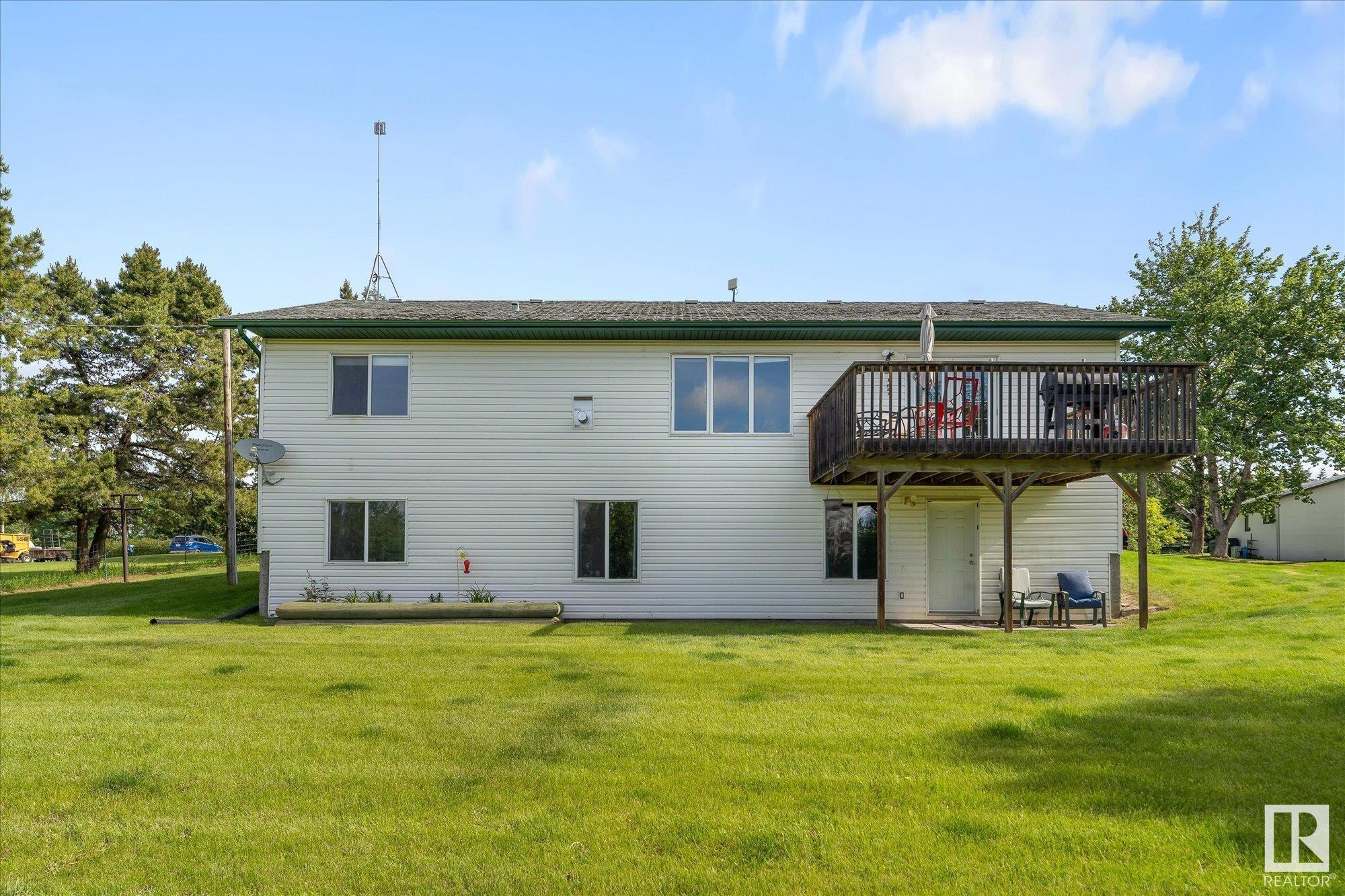 Property Photo: 5 53322 Rge Rd 14 AB T7Y 0C2