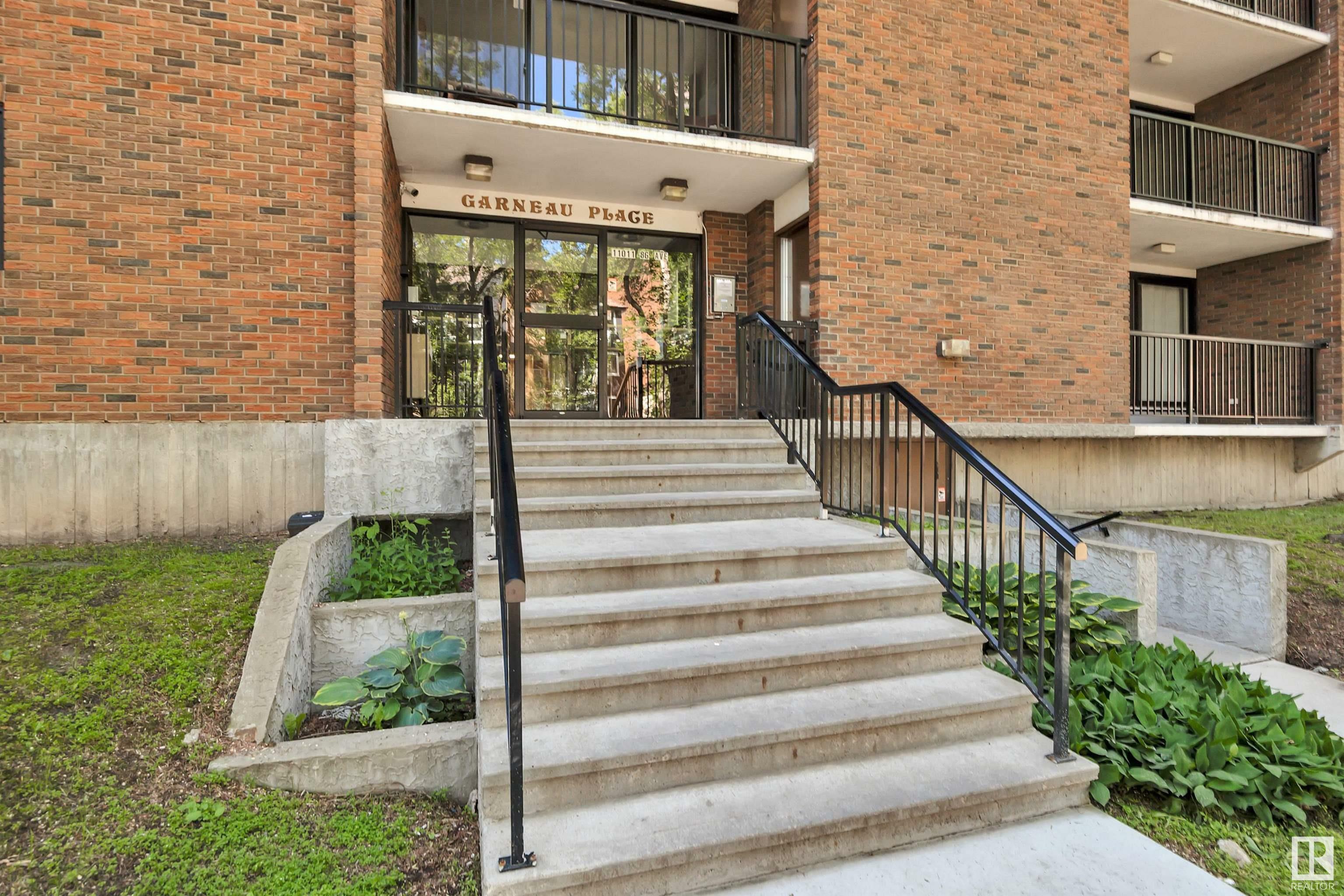 Property Photo: 11011 86 Avenue NW 105 AB T6G 0X1